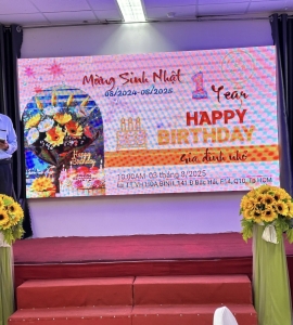 TIỆC BUFFET SINH NHẬT NHÓM GIA ĐÌNH NHỎ Sảnh Hoà Bình. (Q10 cũ)