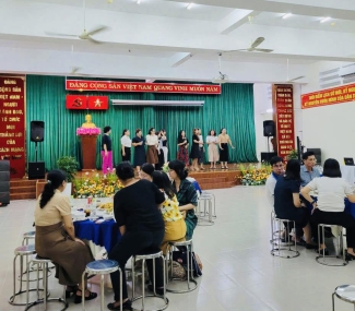 TIỆC HỌP MẶT 08/08/2025 Kính chúc sức khỏe Ban lãnh đạo và các Trường trong cụm Phường Hòa Hưng một năm học mới nhiều thành công trong sự nghiệp giáo dục.