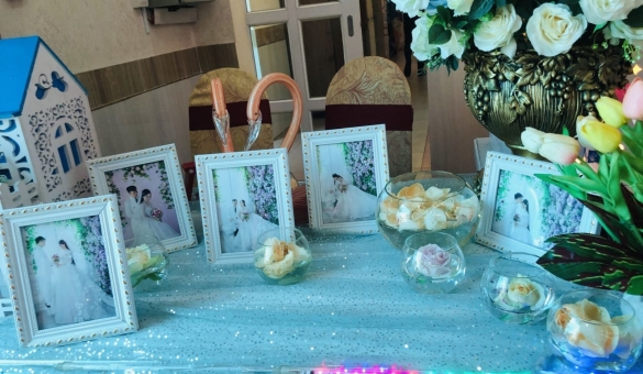 TIỆC CƯỚI
